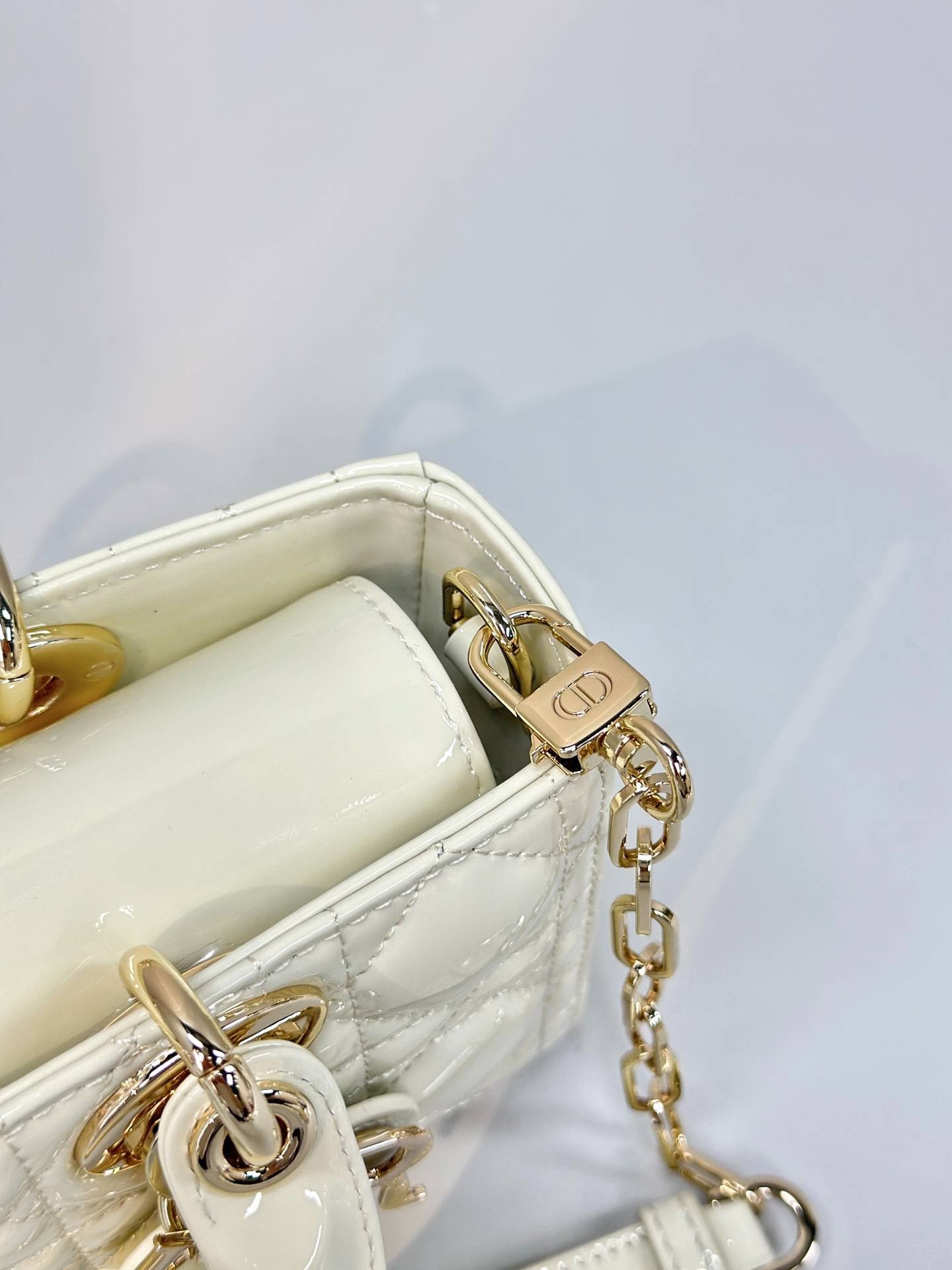 i1715397460_6411_4-1