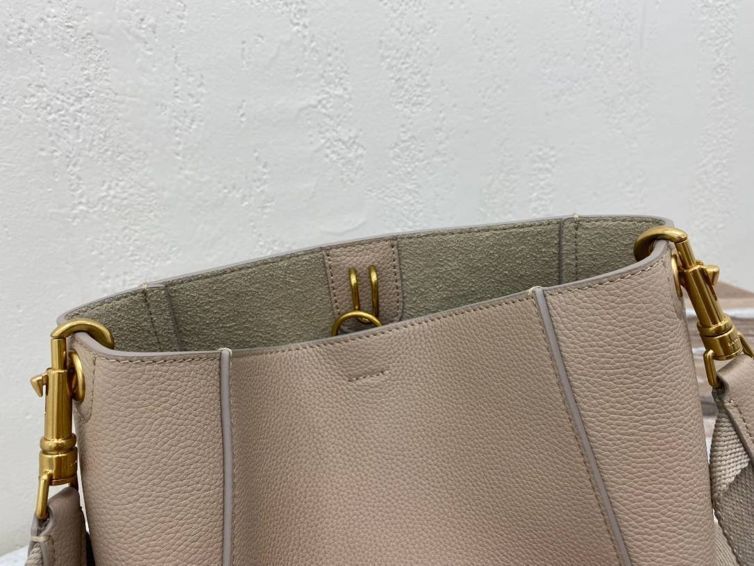 i1715453225_4646_7-1