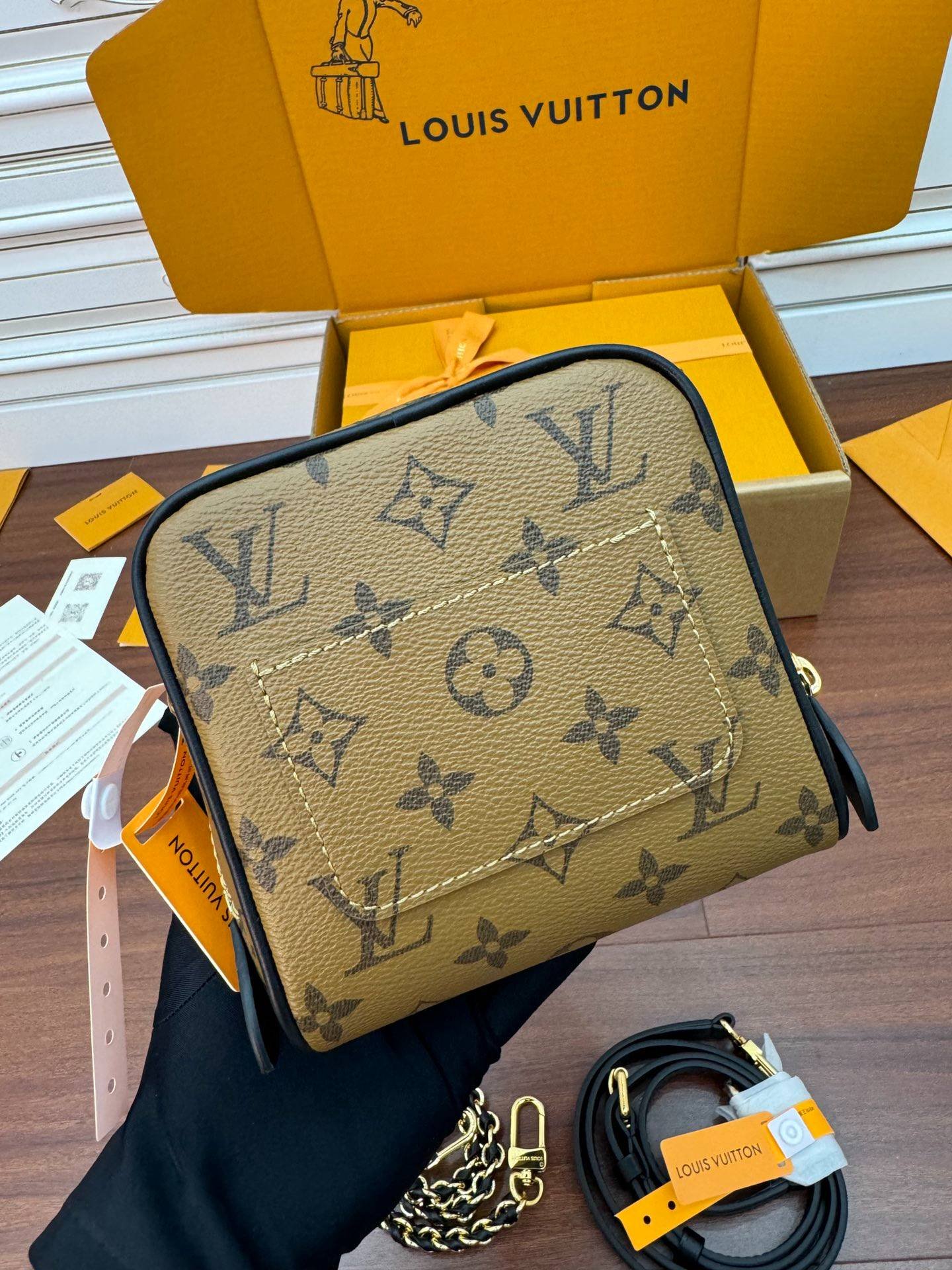 i1716357160_6414_8-1