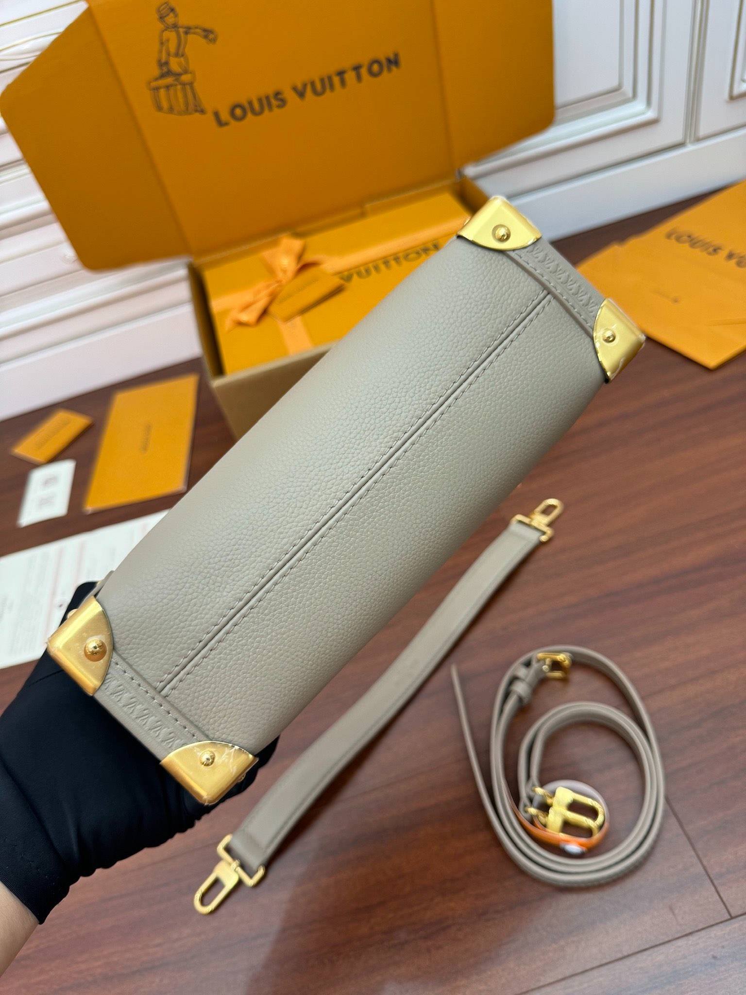 i1716902663_1859_6-1