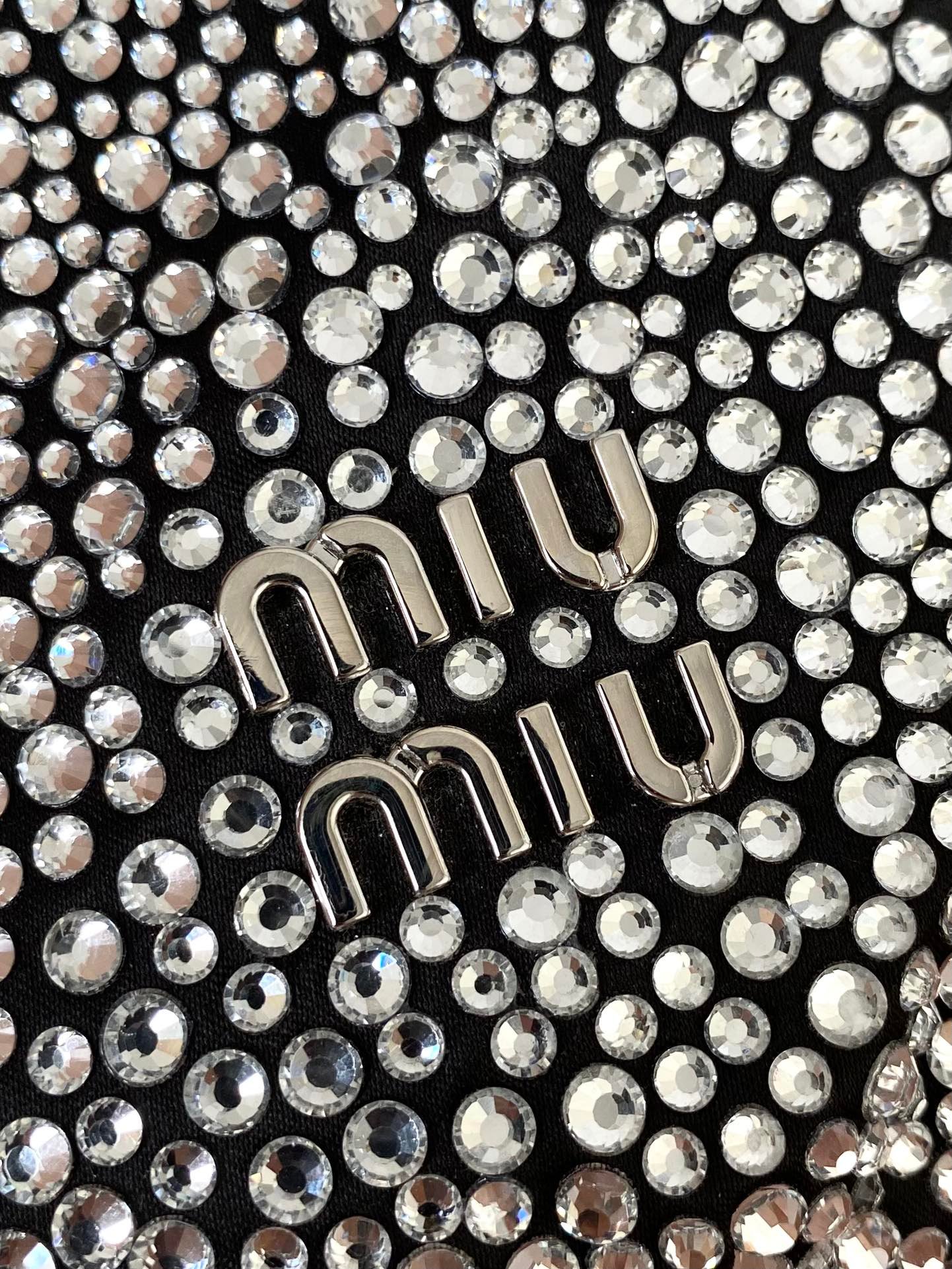 i1717084097_4427_4-1