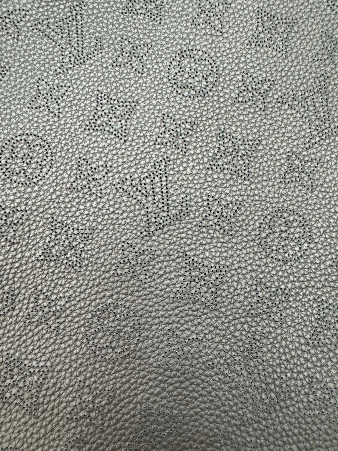 i1717126035_2151_0-1