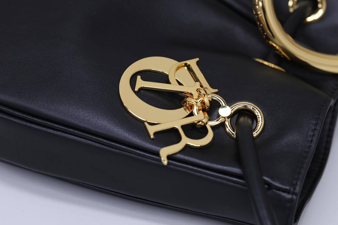 i1717386992_1961_4-1