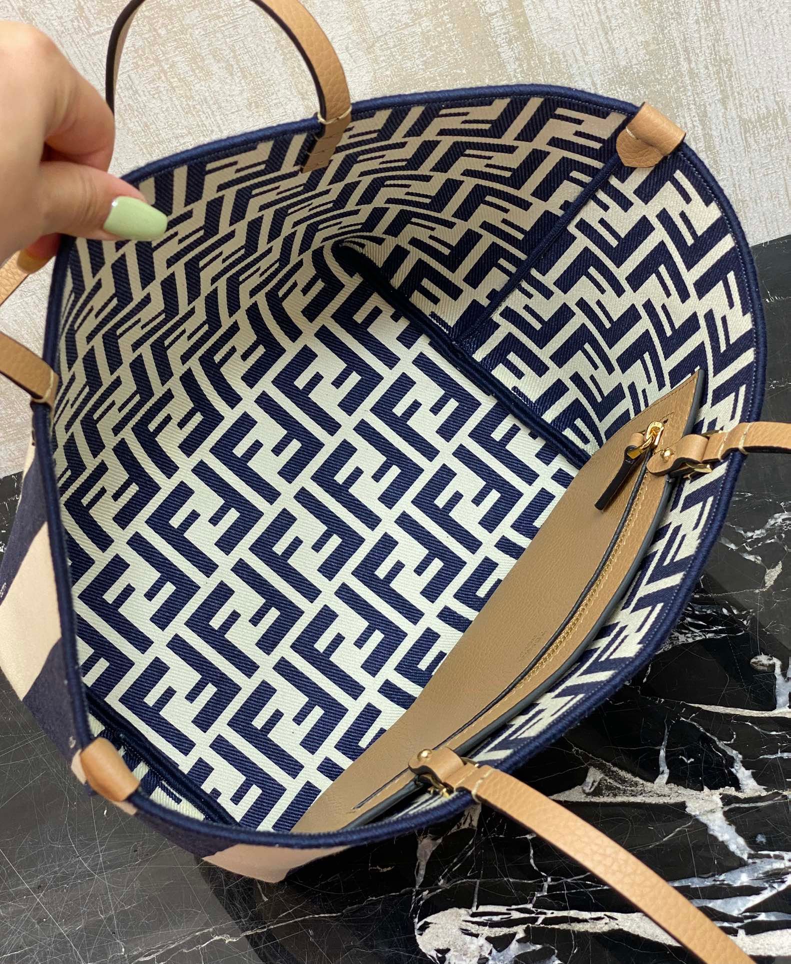 i1717916941_9082_5-1