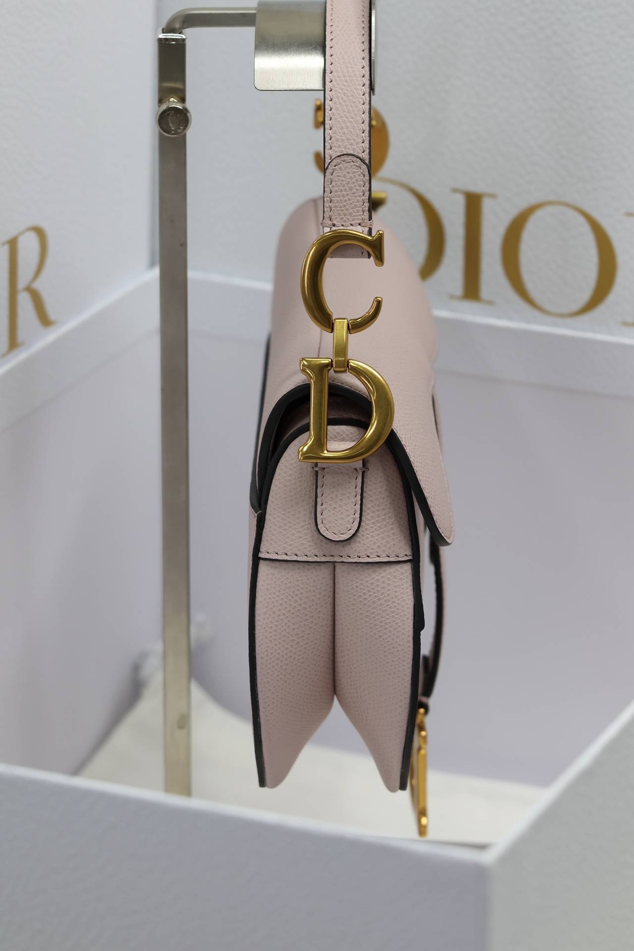 i1718938509_2534_2-1