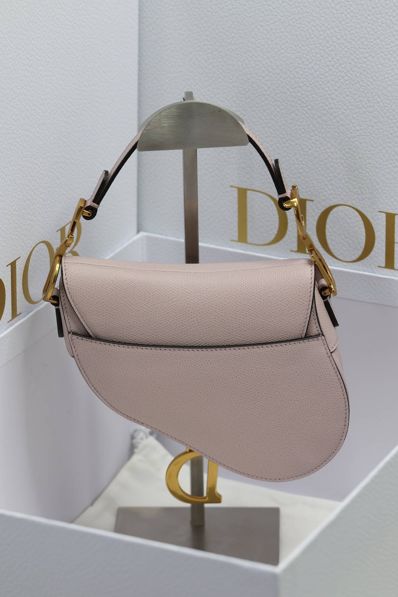 i1718938509_6331_1-1