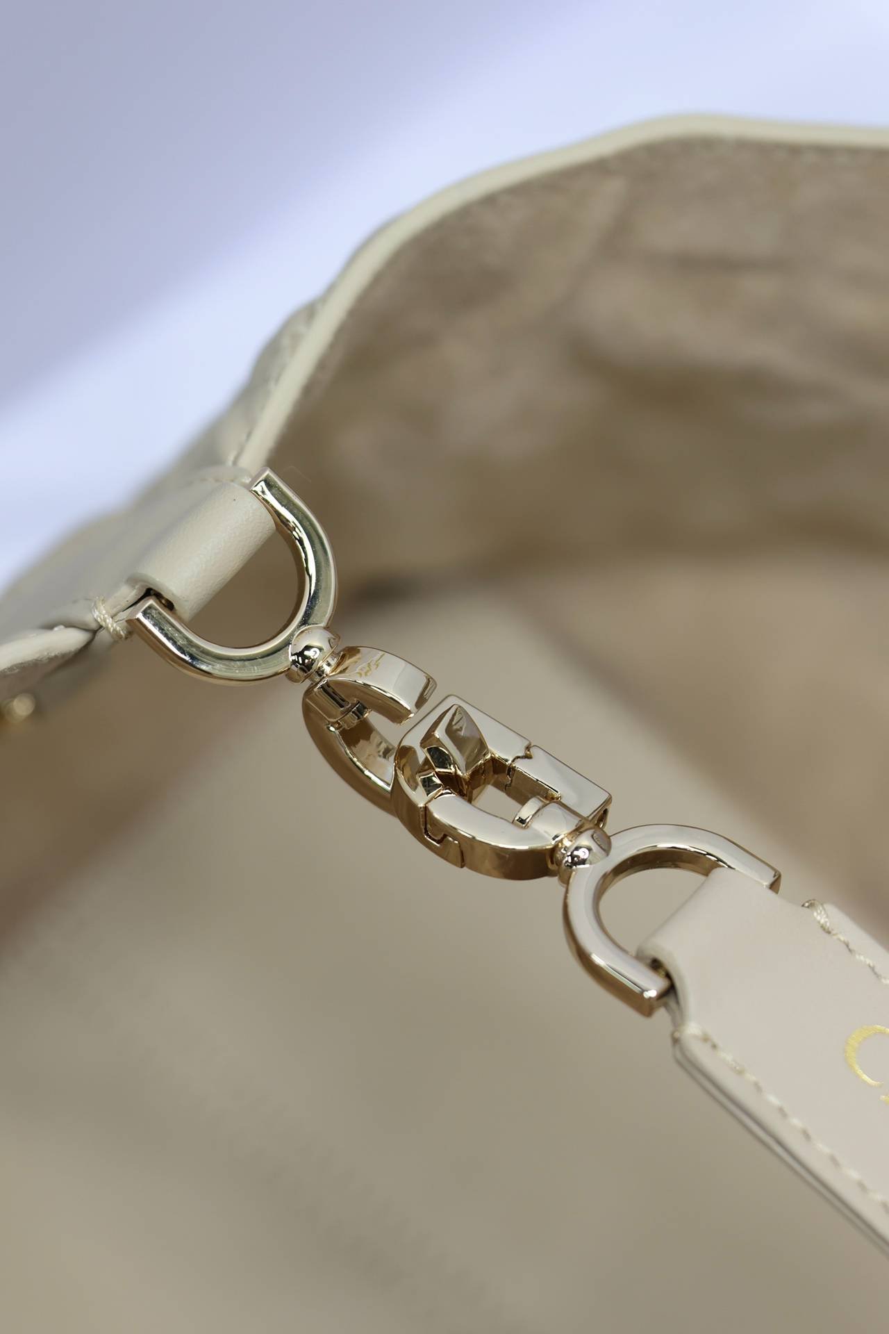 i1718939447_7708_6-1