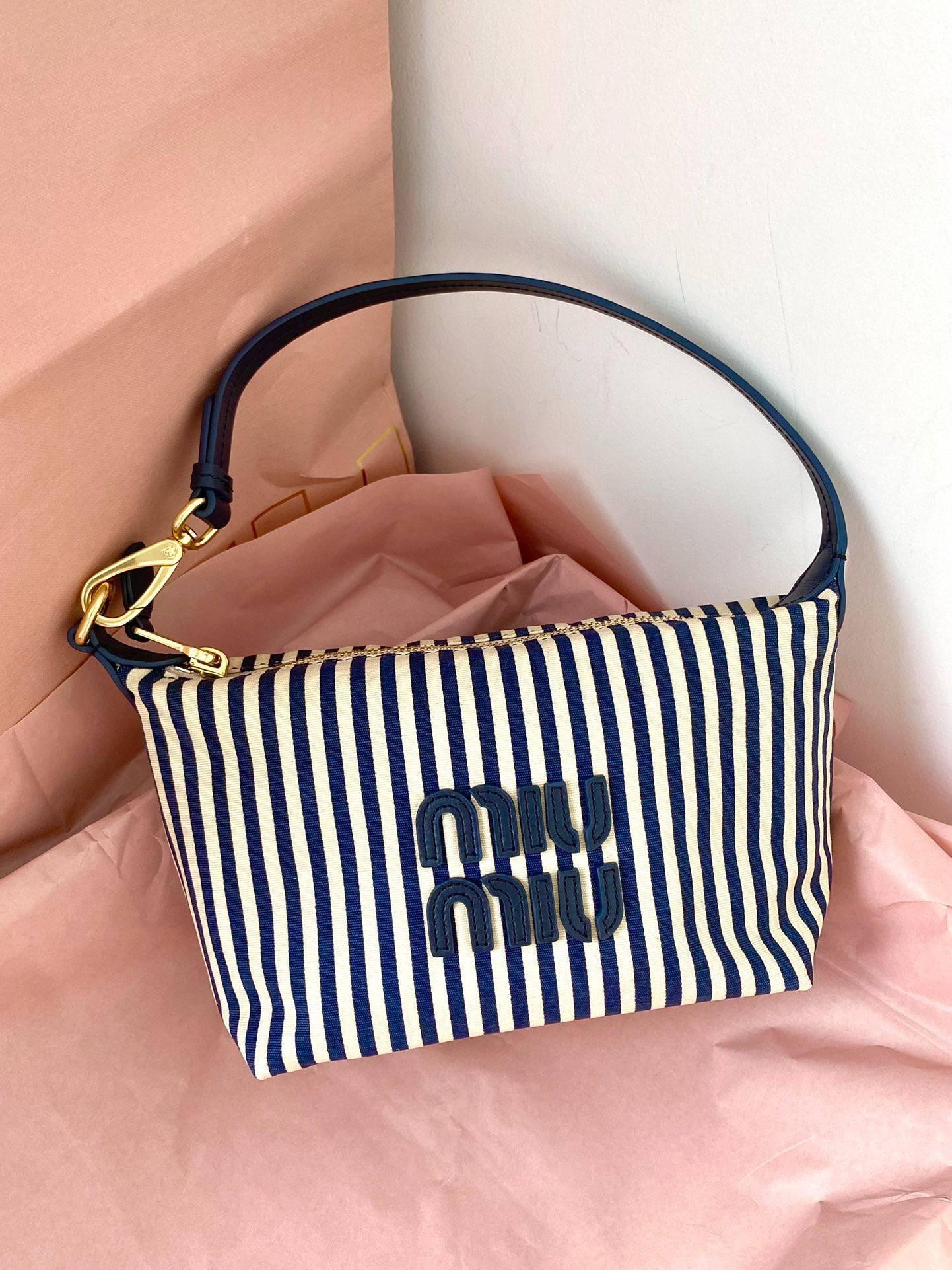 i1718989947_9406_5-1 i1718989947_9406_5-1