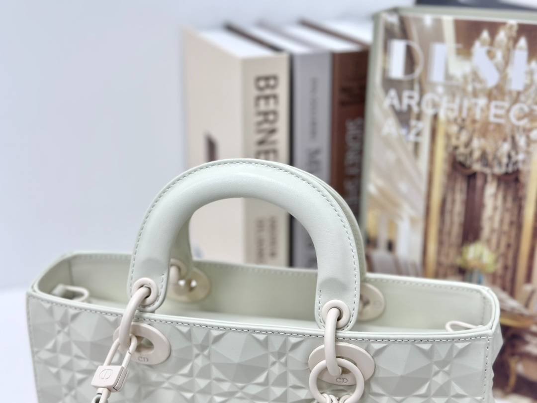 i1719025501_7860_4-1