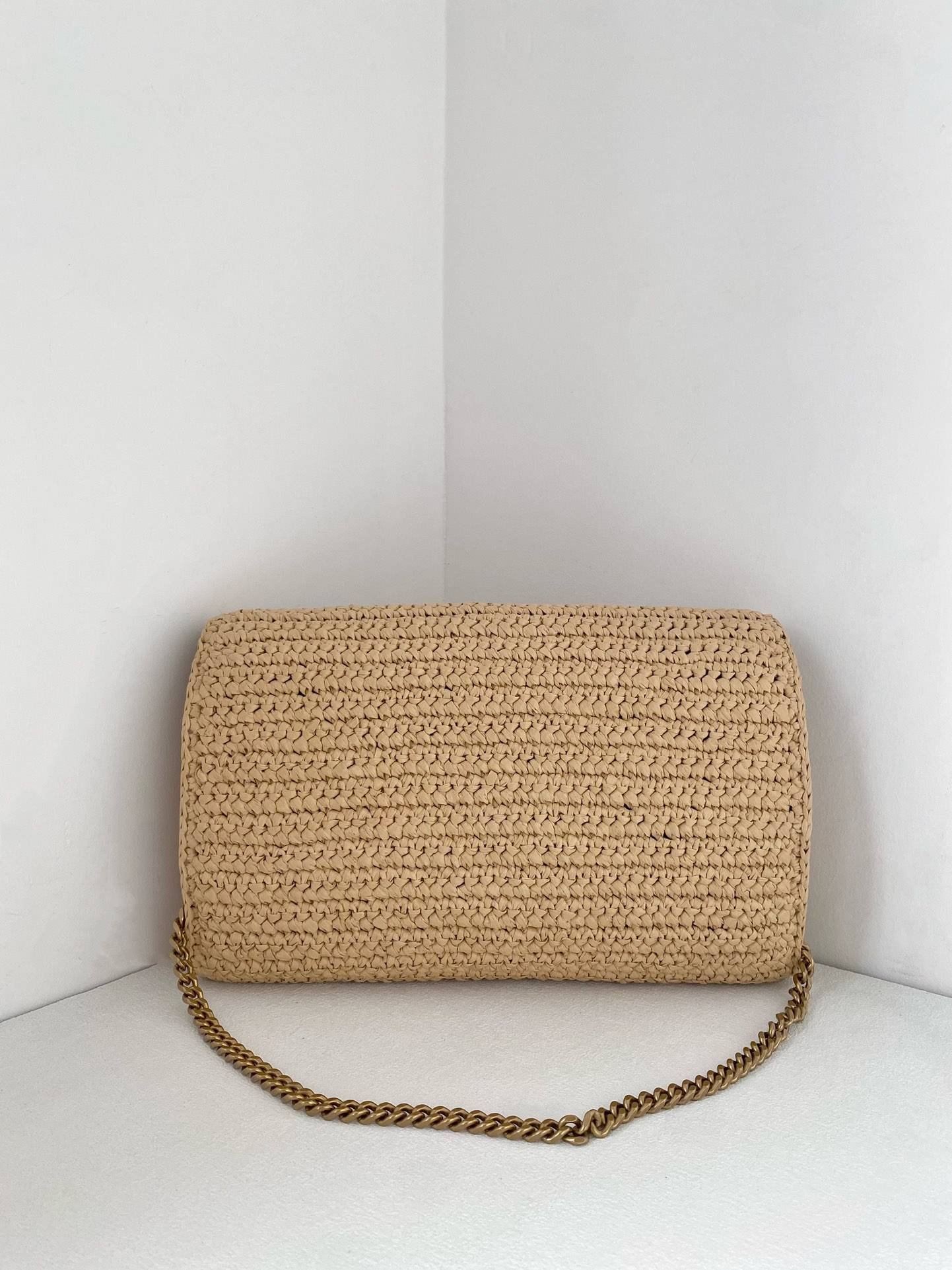 i1719421702_8275_0-1 i1719421702_8275_0-1