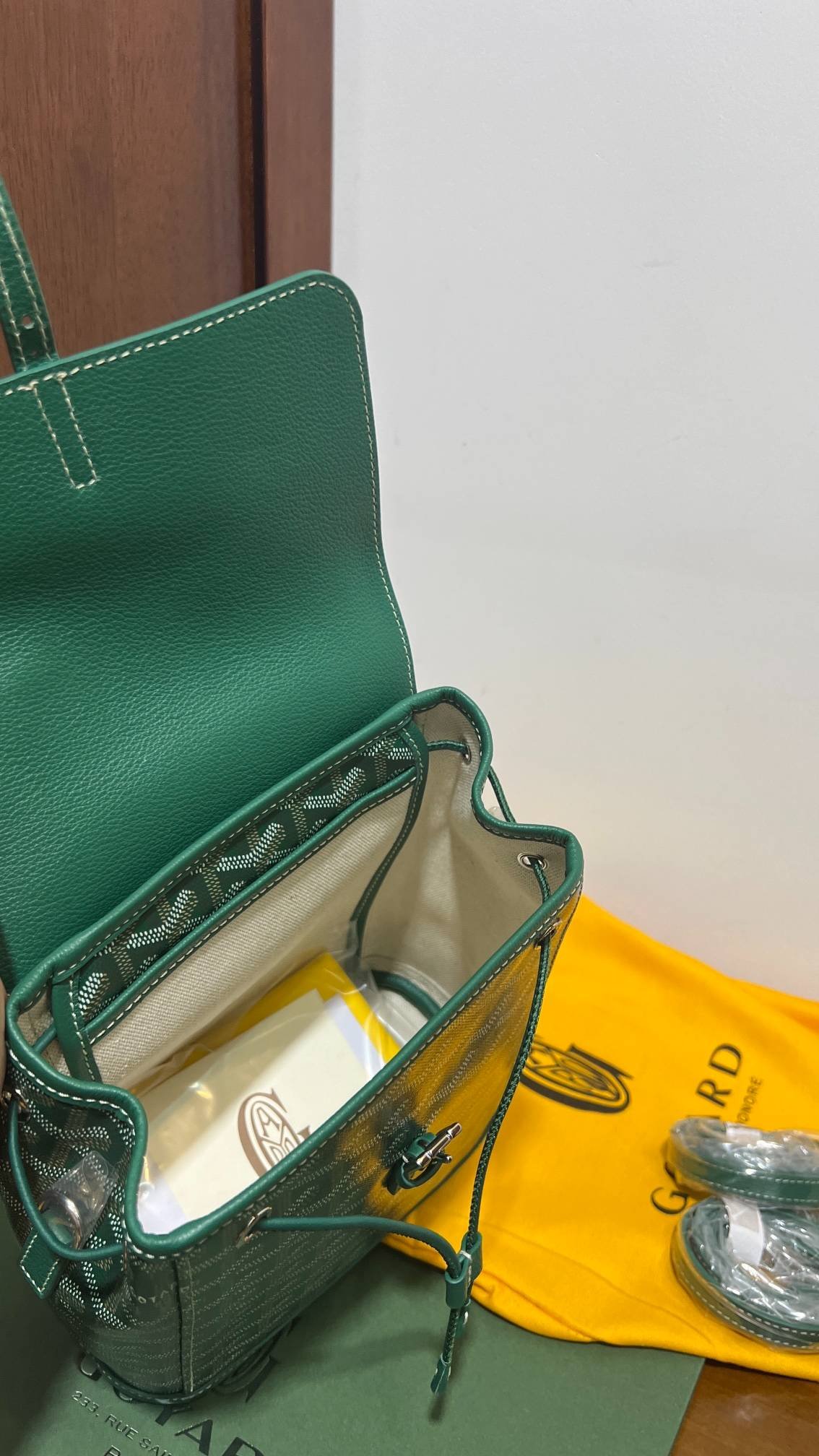 i1719982146_6895_0-1