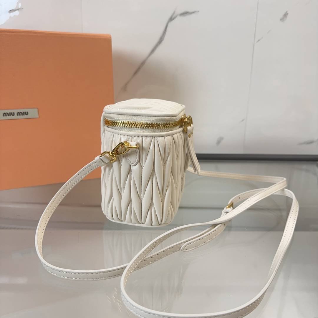 i1720544565_8020_4-1