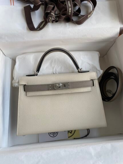 Hermes Customized: Fully hand-stitched 👉 2nd Generation Mini Kelly 19cm Imported Epsom Leather Milkshake White with Asphalt Gray and Silver Buckle ✈️✈️