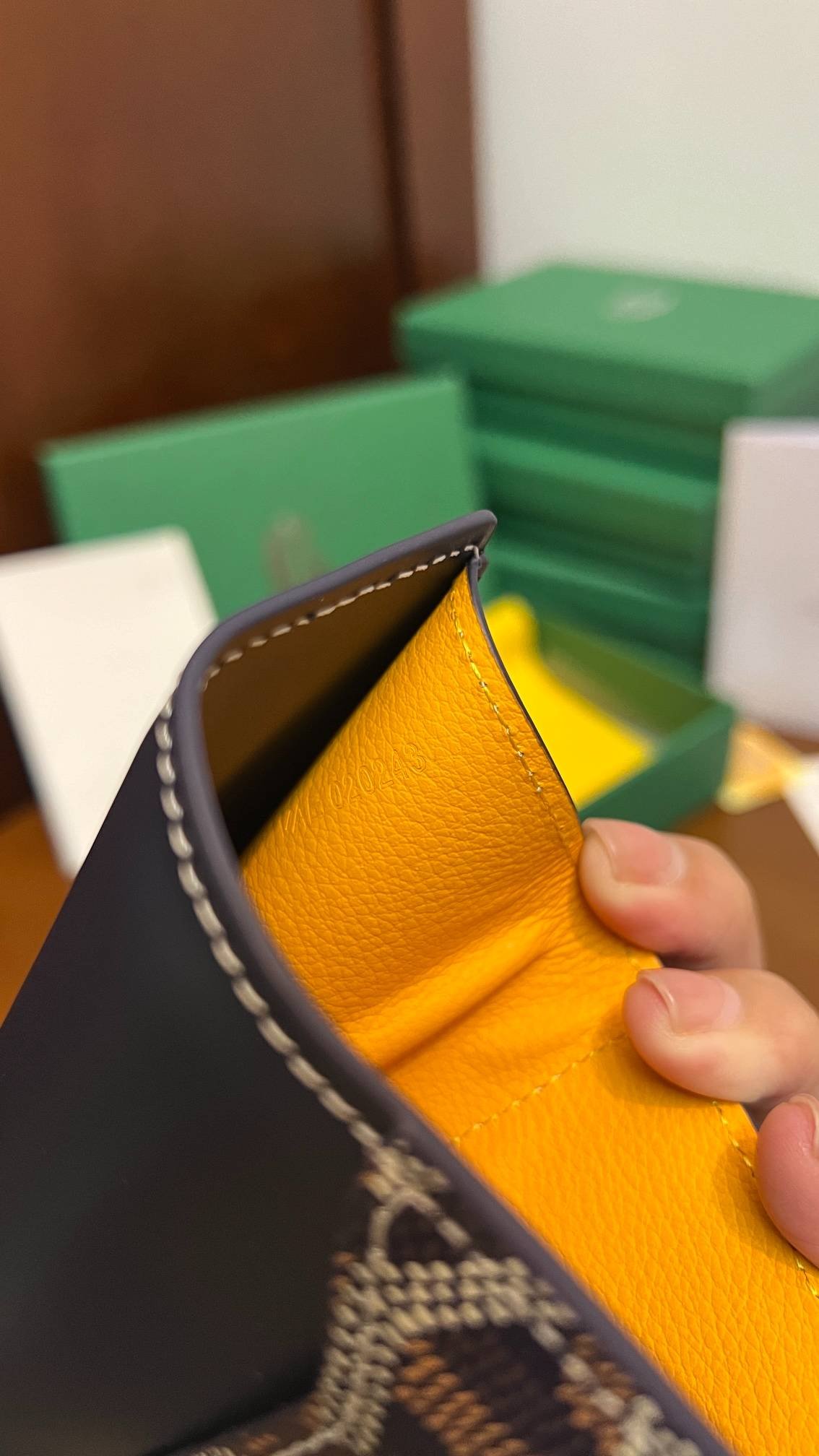 i1721794995_2021_0-1 i1721794995_2021_0-1