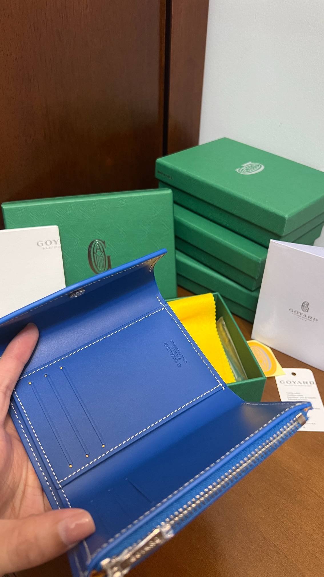 i1721795243_6529_0-1 i1721795243_6529_0-1