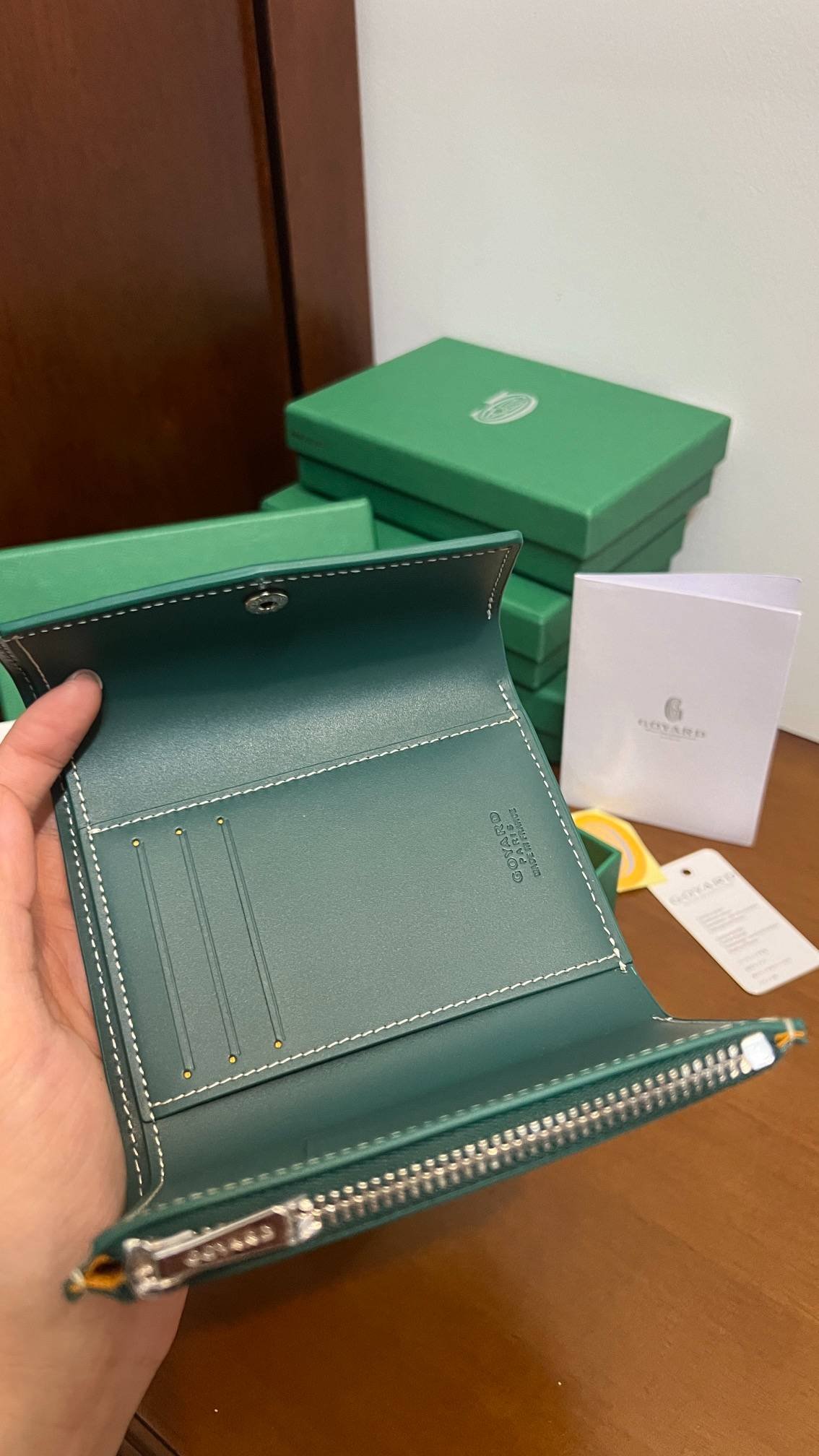 i1721795726_9718_1-1