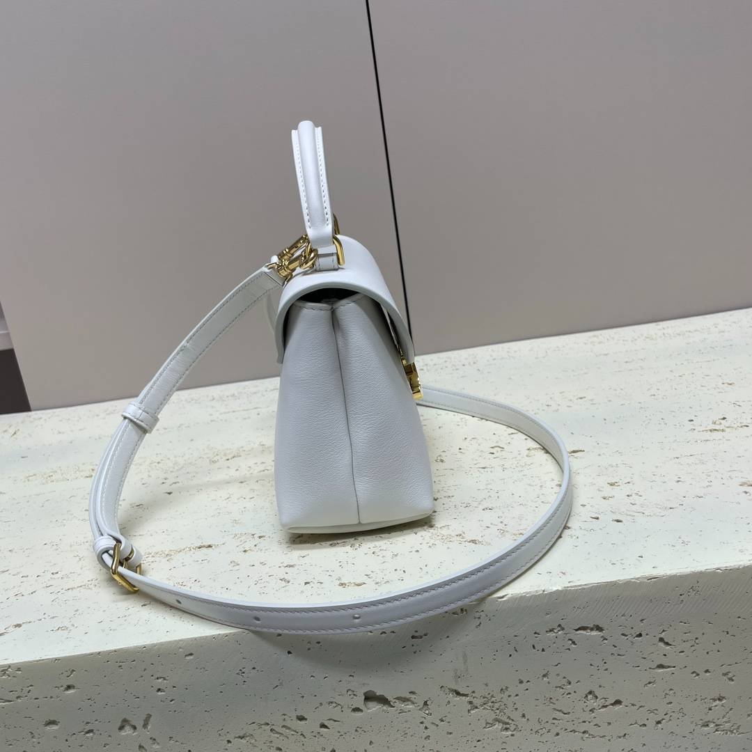 i1722406339_8740_1-1