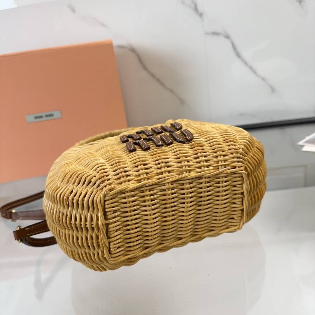 i1722434033_3753_4-1