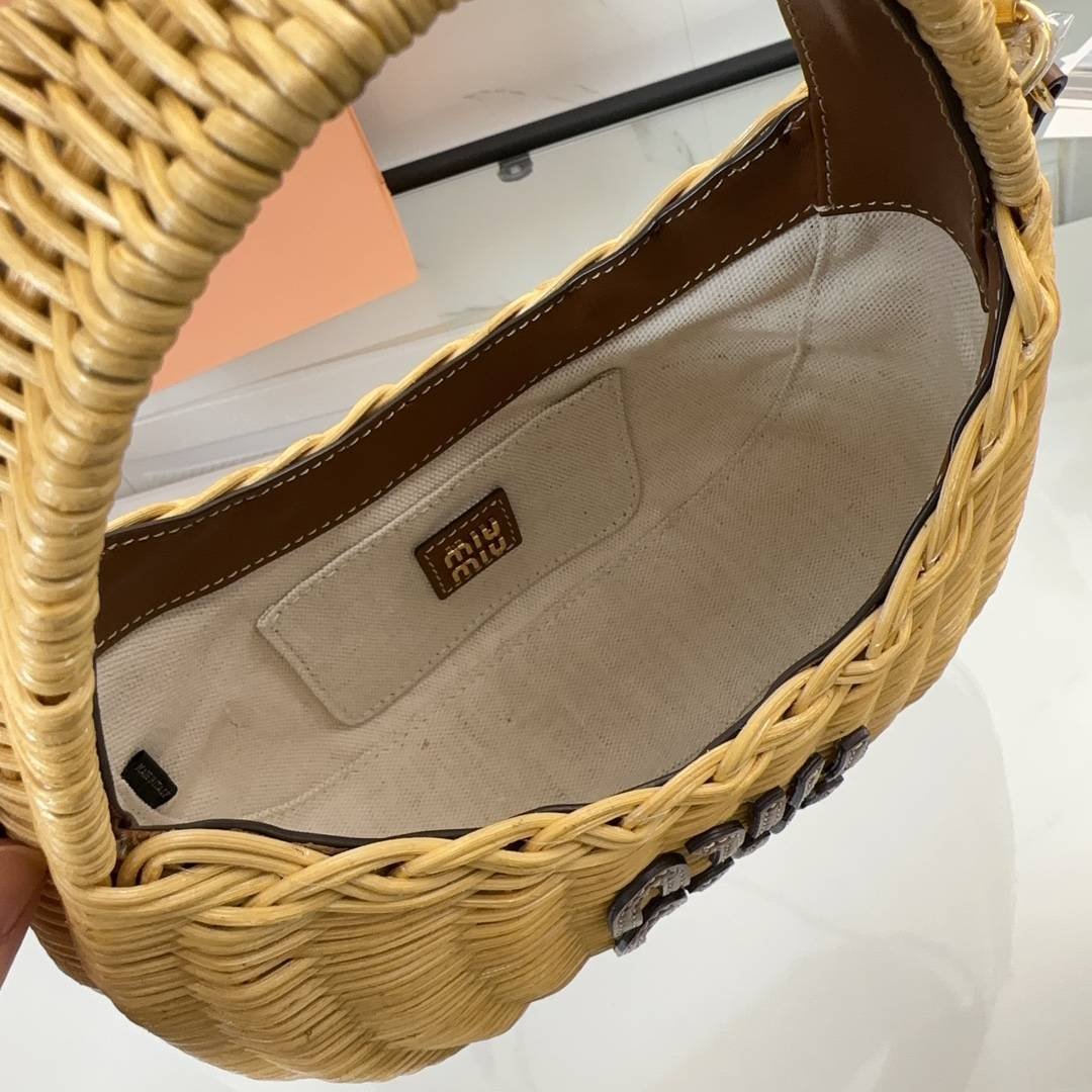 i1722434033_5972_0-1