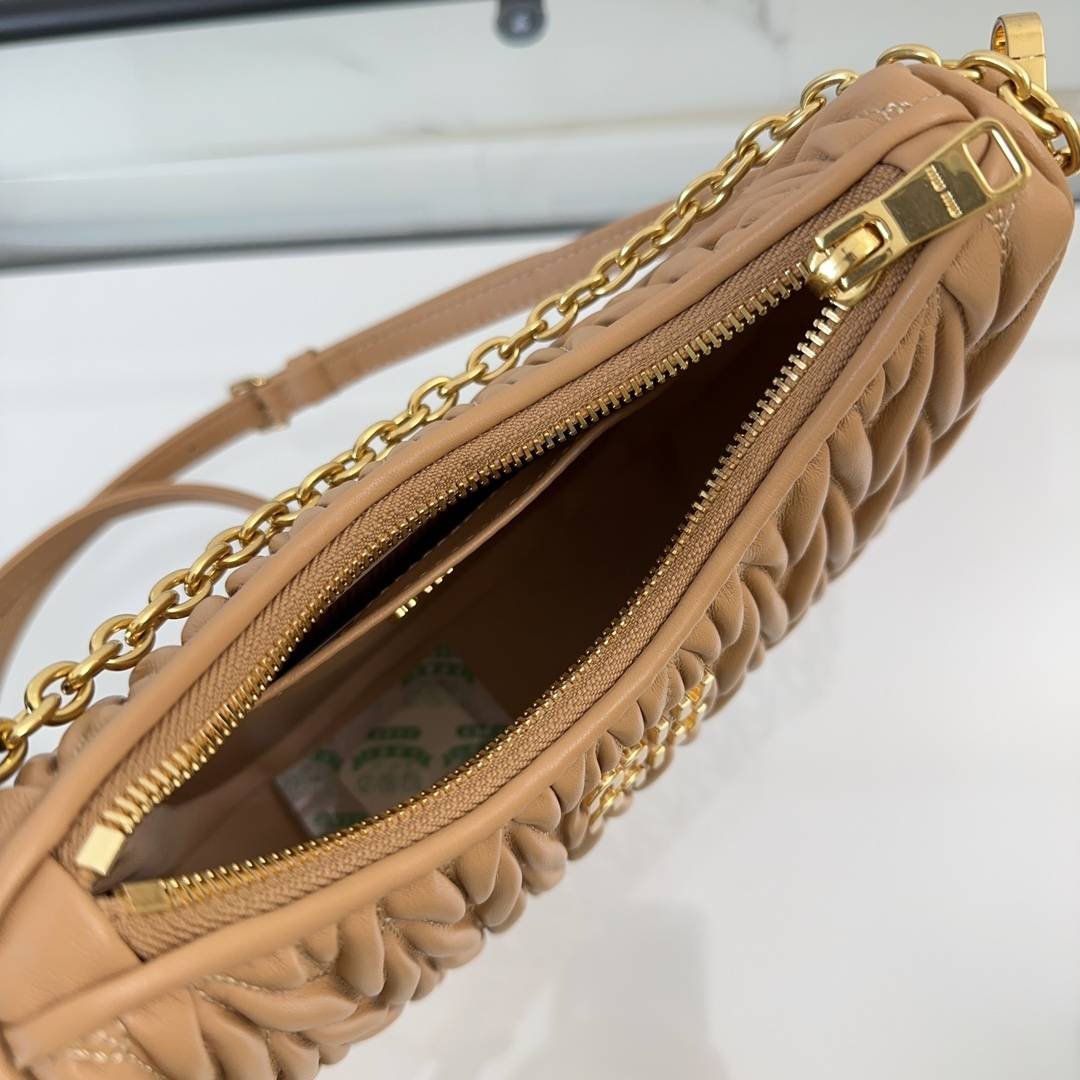 i1723097233_9825_3-1