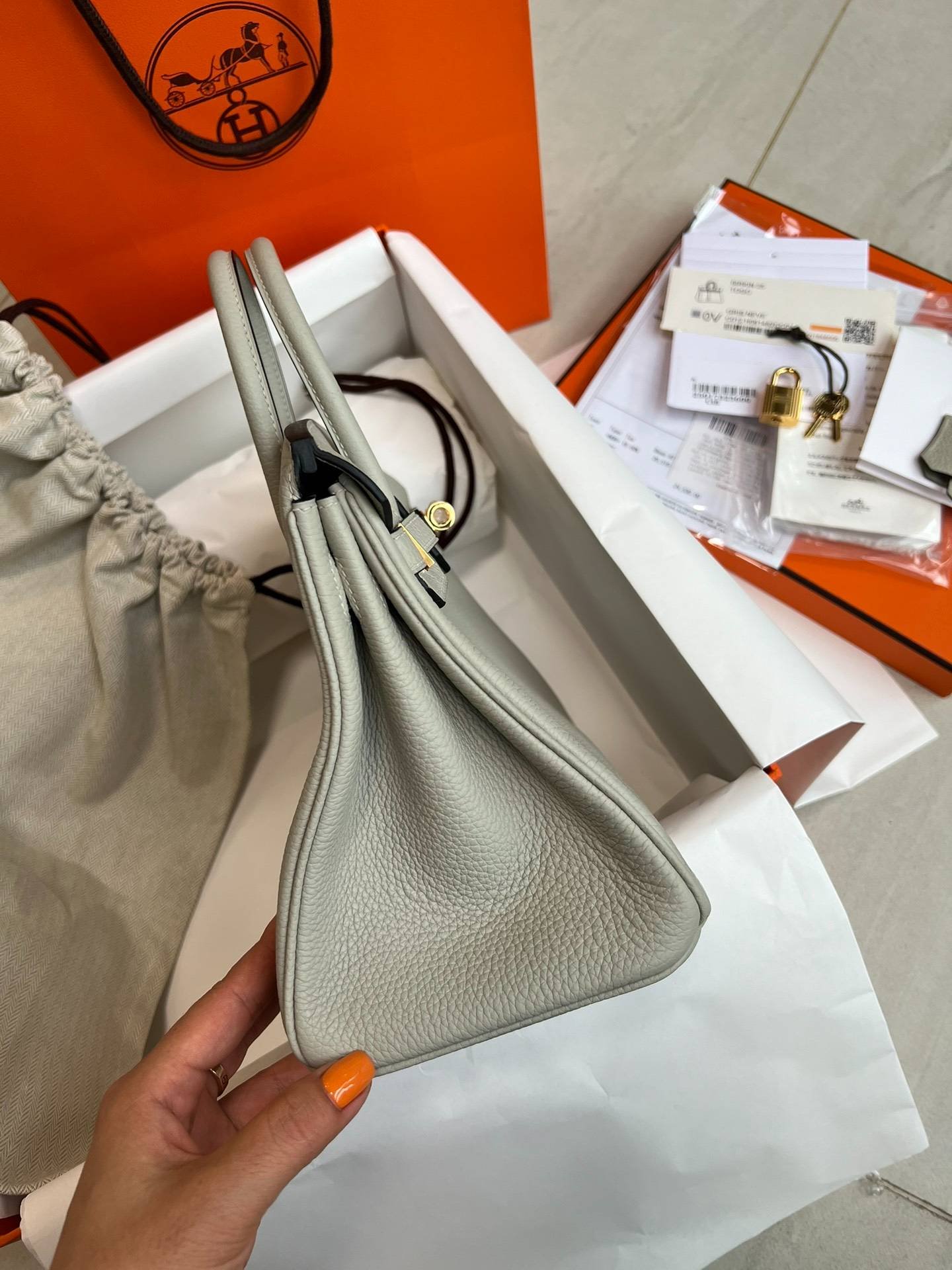 i1723186956_9396_0-1