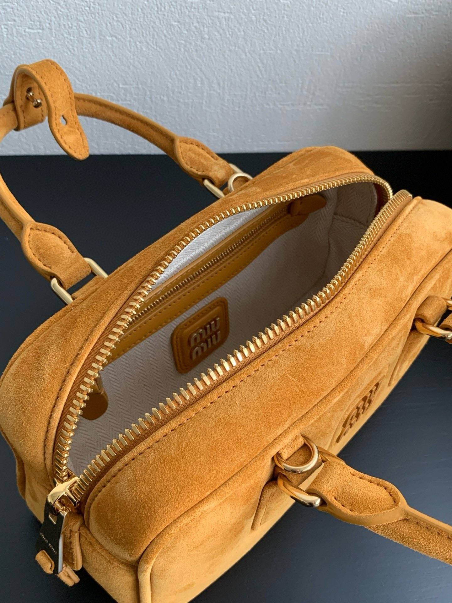 i1723394046_3595_1-1