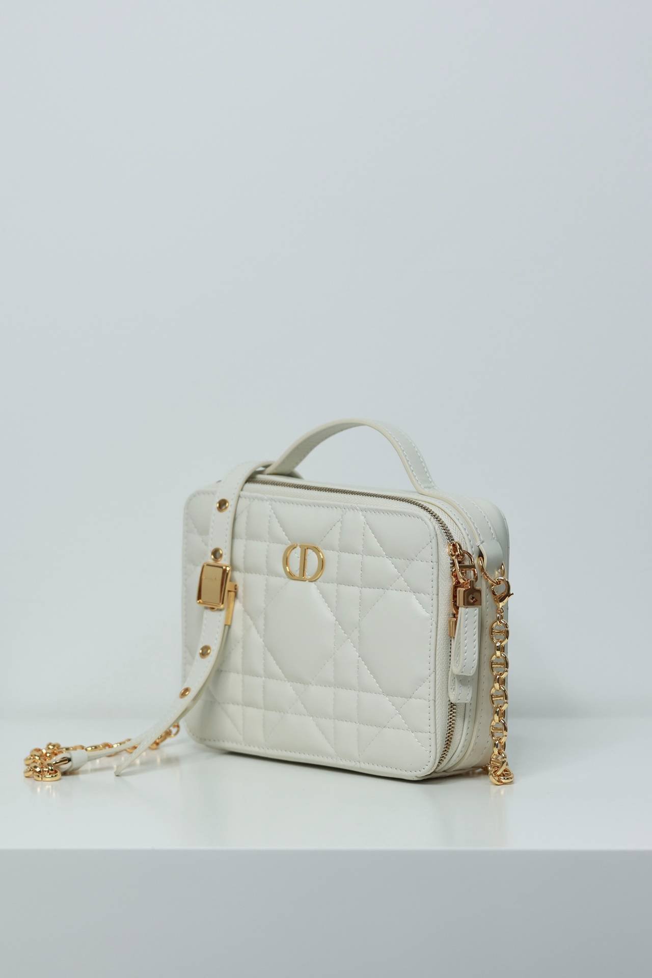 i1723526811_7131_1-1 i1723526811_7131_1-1