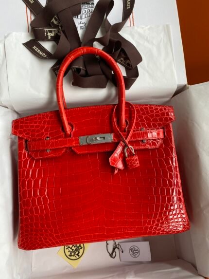 Hermes Fully hand-stitched 👉Birkin 30cm Imported Nile Crocodile🐊 Ferrari Red Silver Buckle