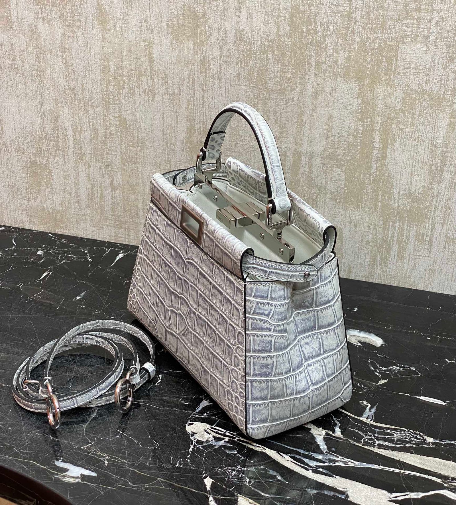 i1724084356_7926_1-1