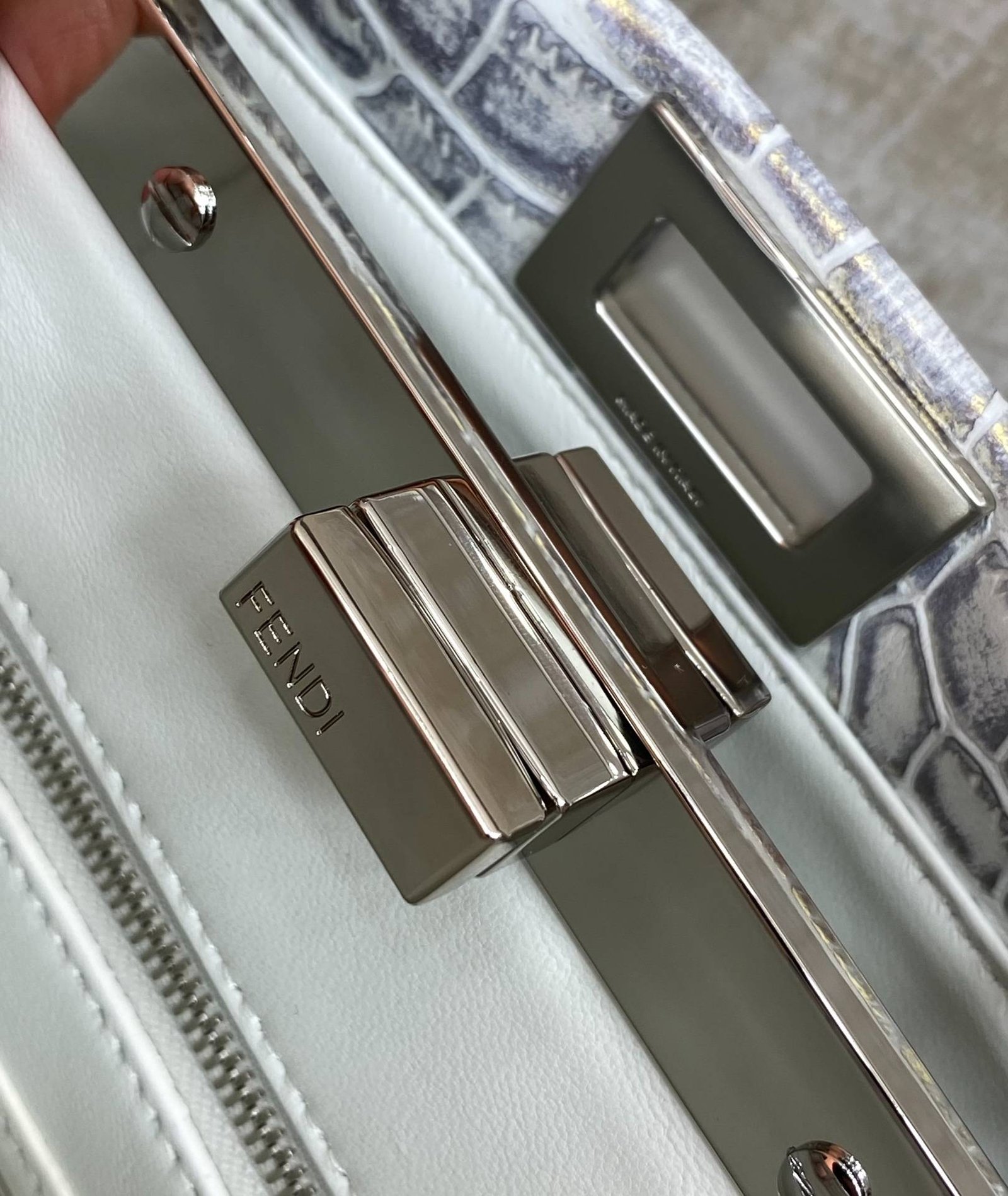 i1724084378_7848_0-1