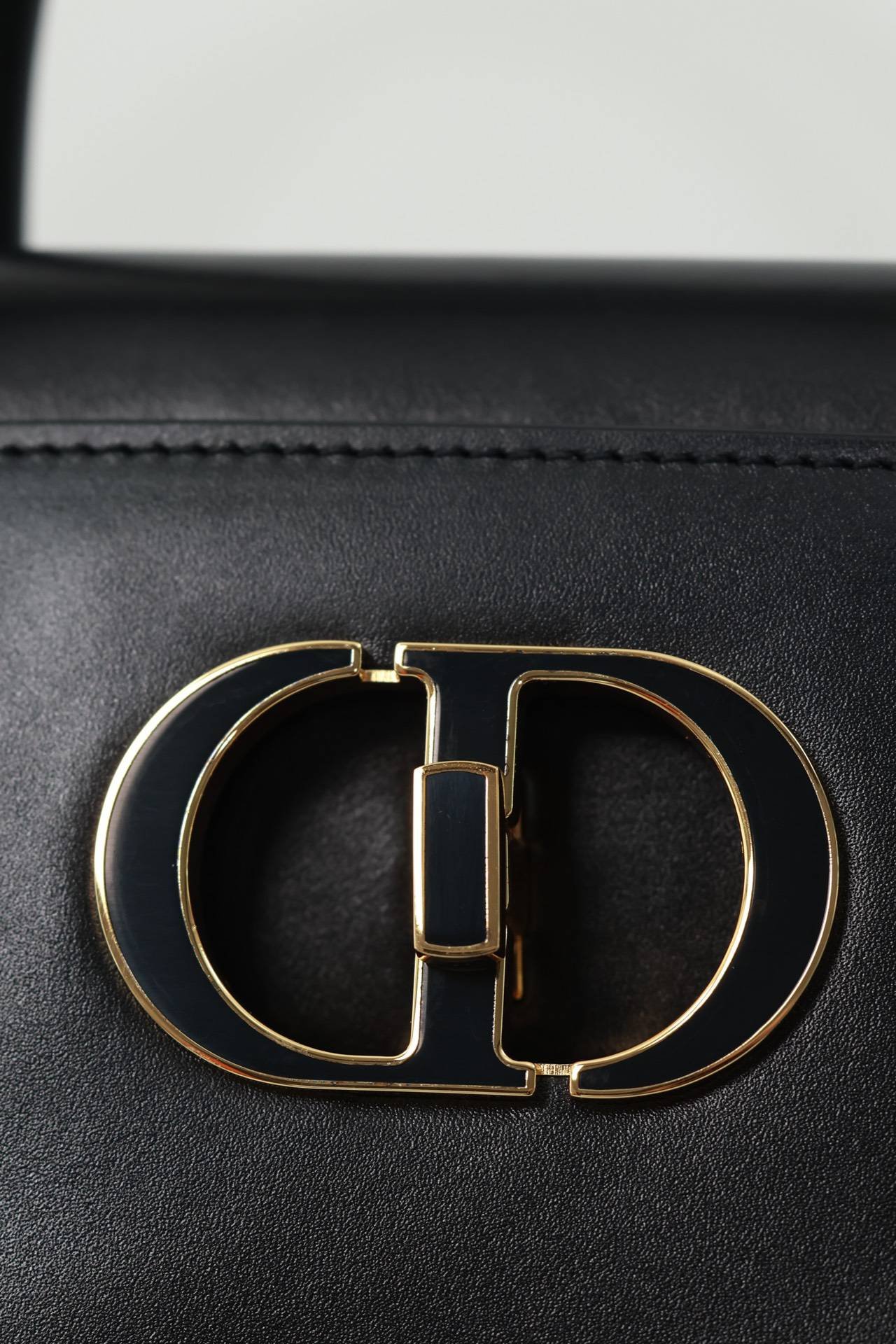 i1725516625_3884_4-1