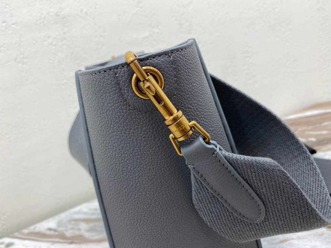 i1725732001_6875_0-1