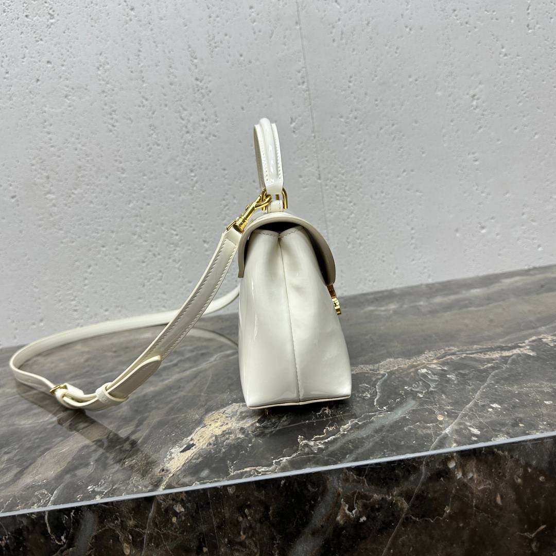 i1726684404_2393_2-1