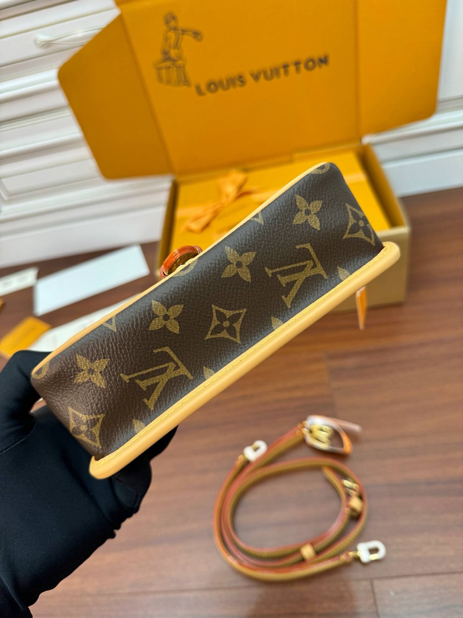 i1726803032_1050_4-1