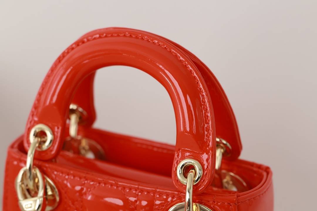 i1728099896_5870_4-1