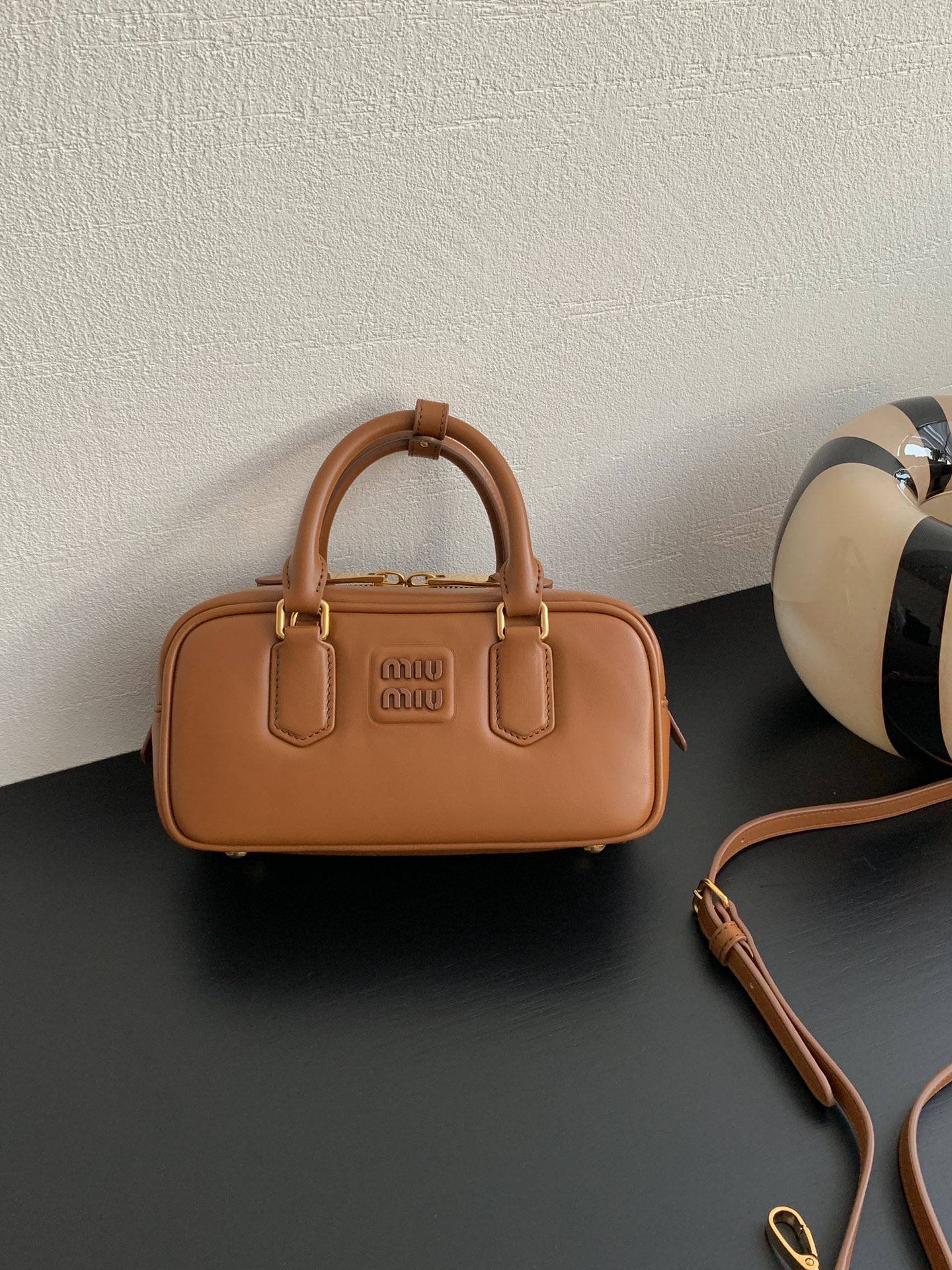 i1729012363_9977_4-1