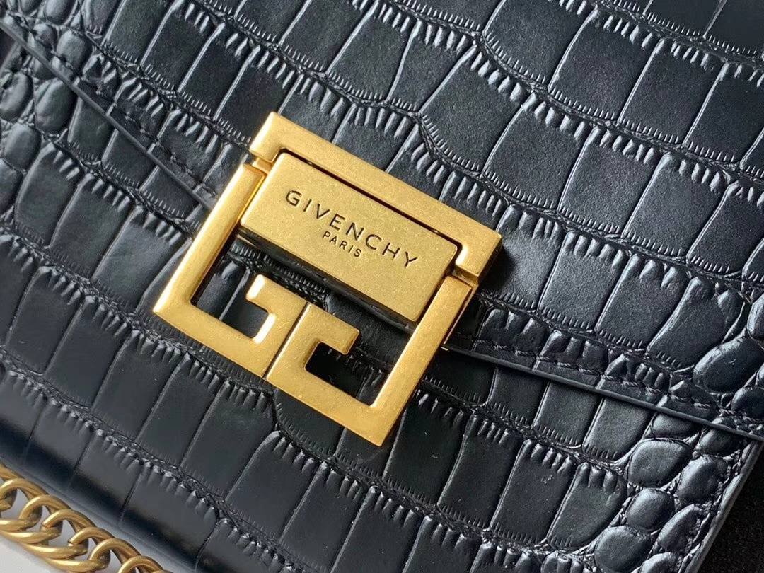 a1564448725304_4326-1