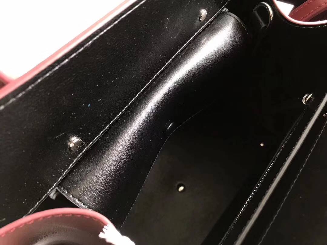 a1574140110114_0462-1