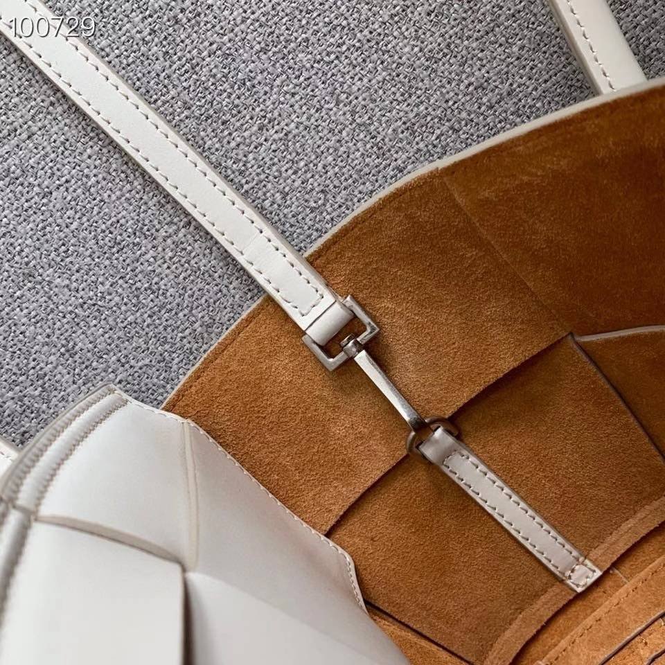 a1603907269098_5717-2 a1603907269098_5717-2