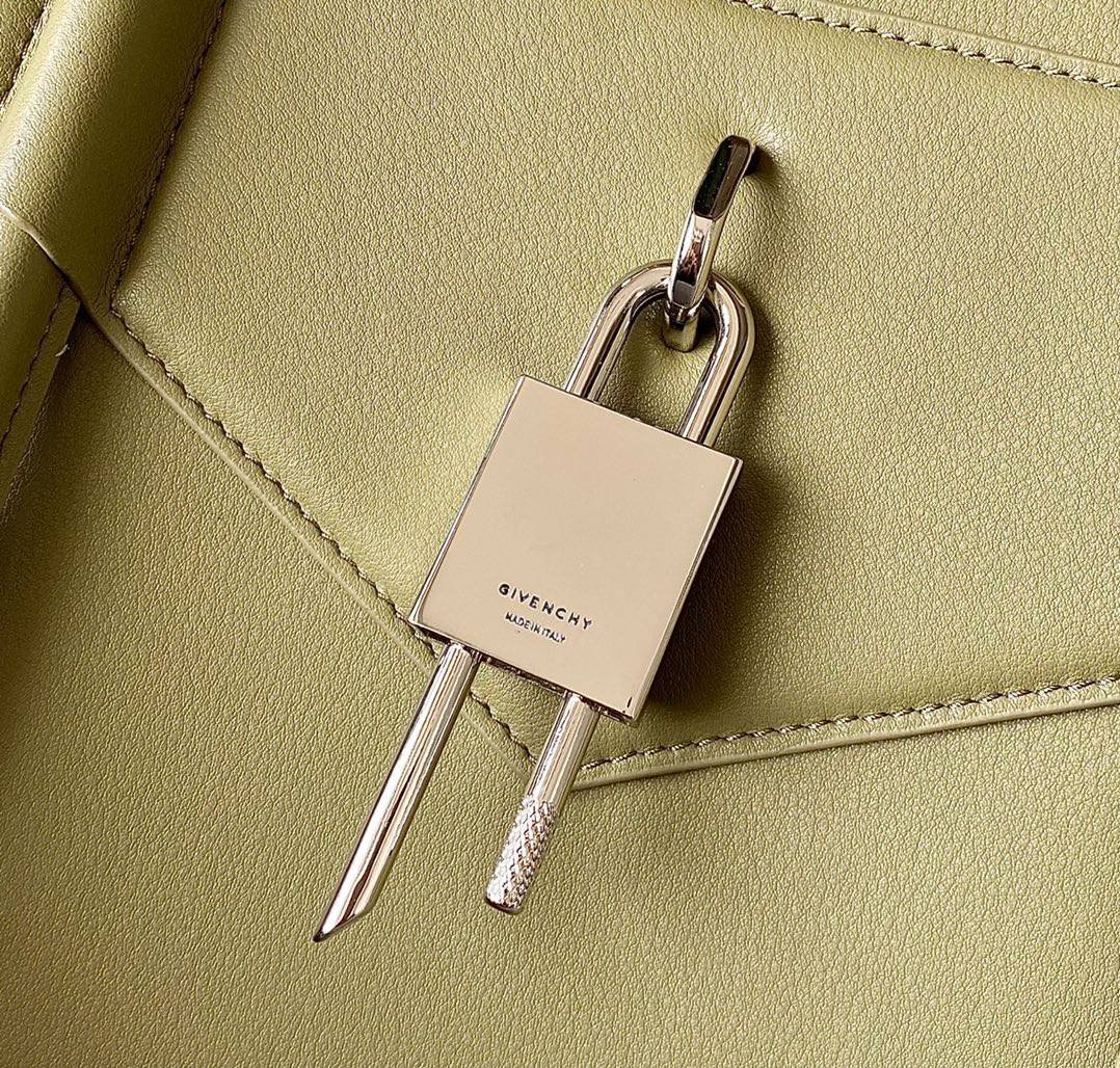 a1640319147508_0575-1 a1640319147508_0575-1