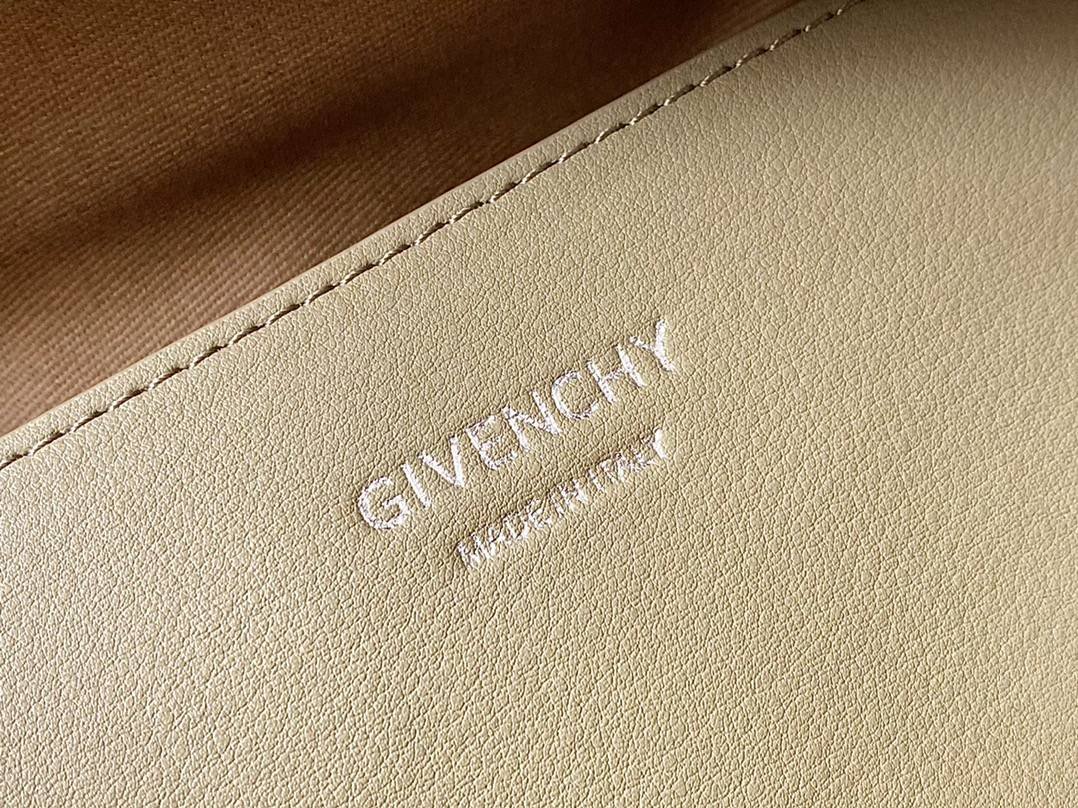 a1640319147592_8401-1 a1640319147592_8401-1