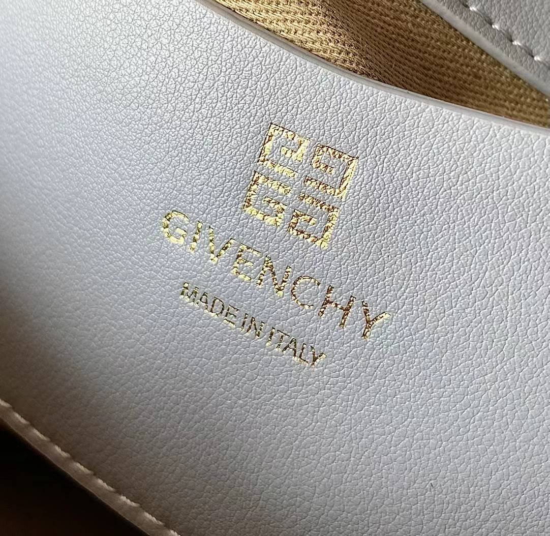 a1670474249157_0704-1