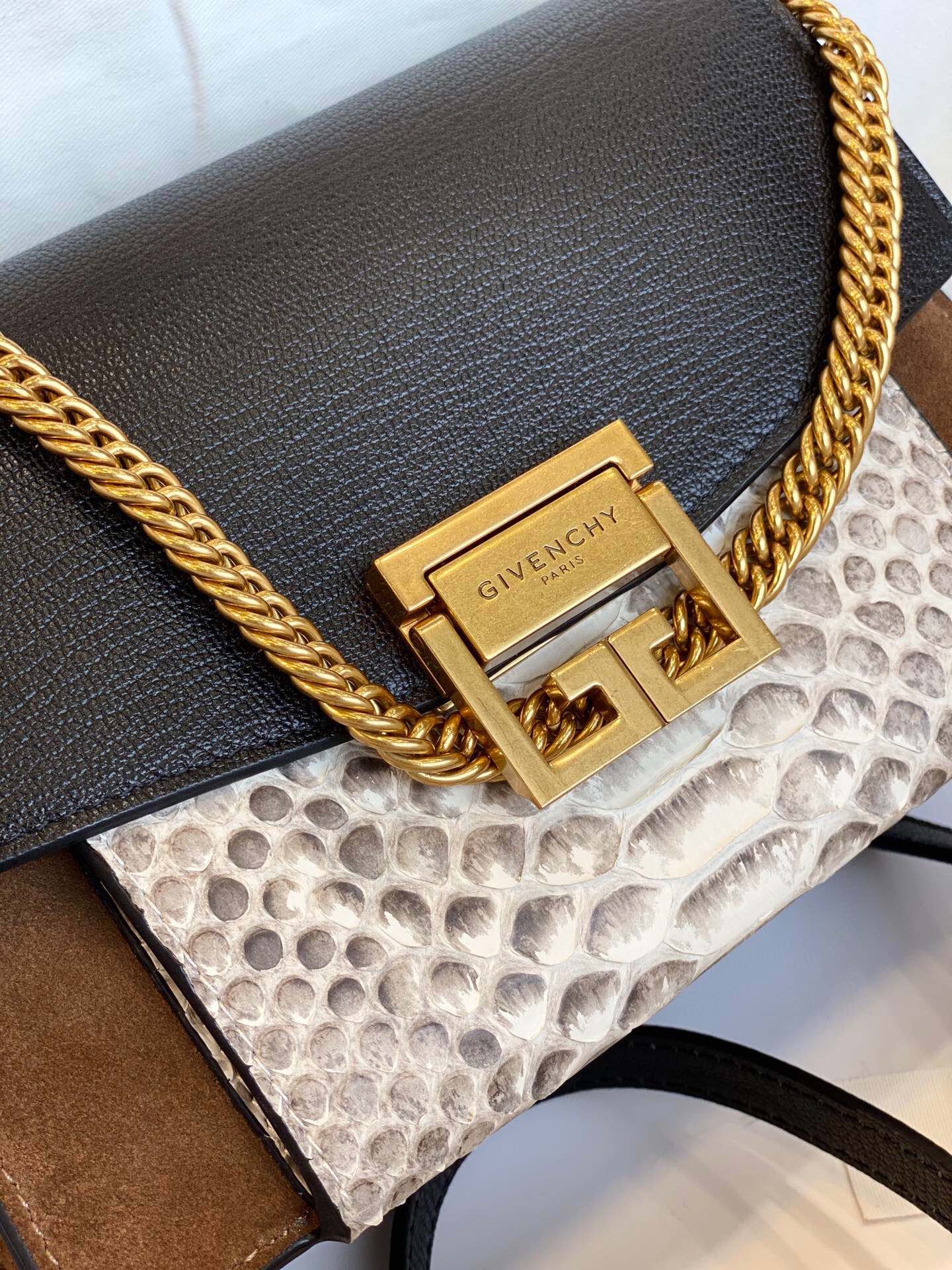 i1601100317_6569_4-1