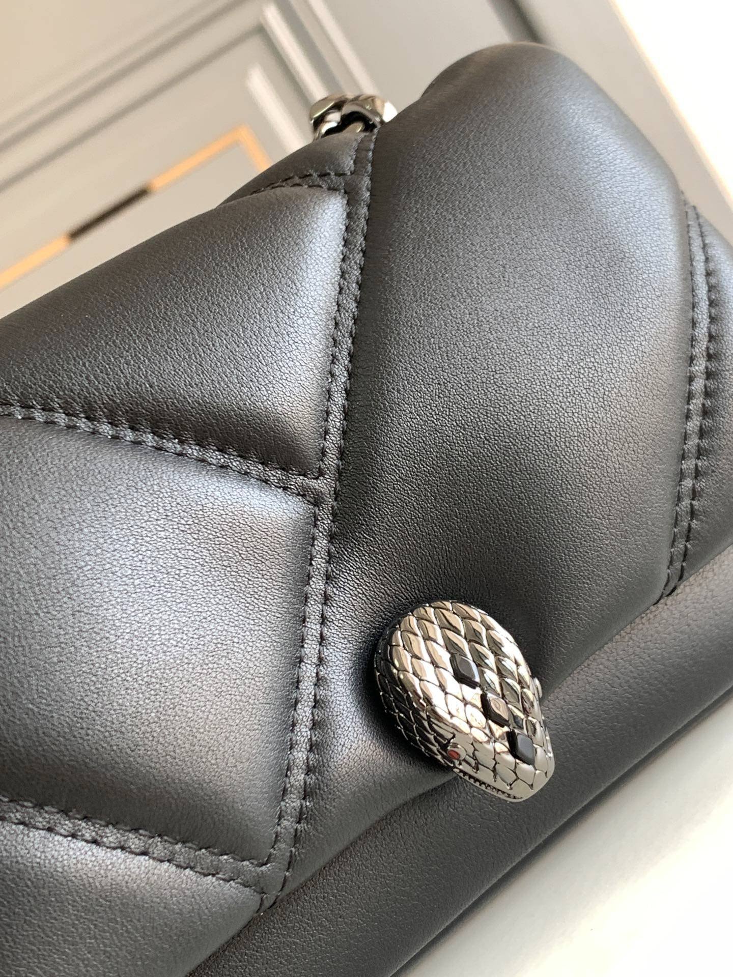 i1633702868_1373_4-1 i1633702868_1373_4-1