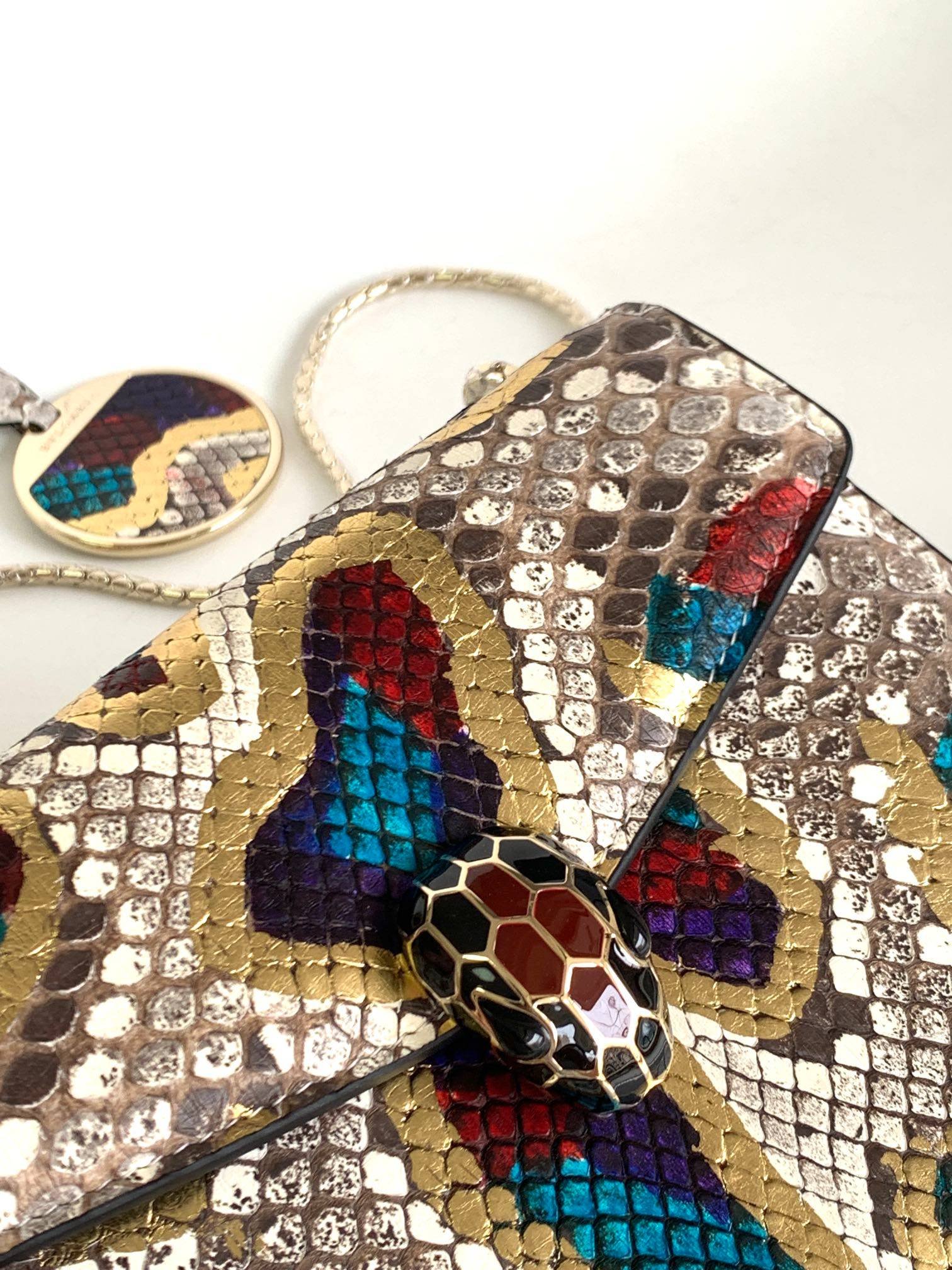 i1635437376_2621_3-1