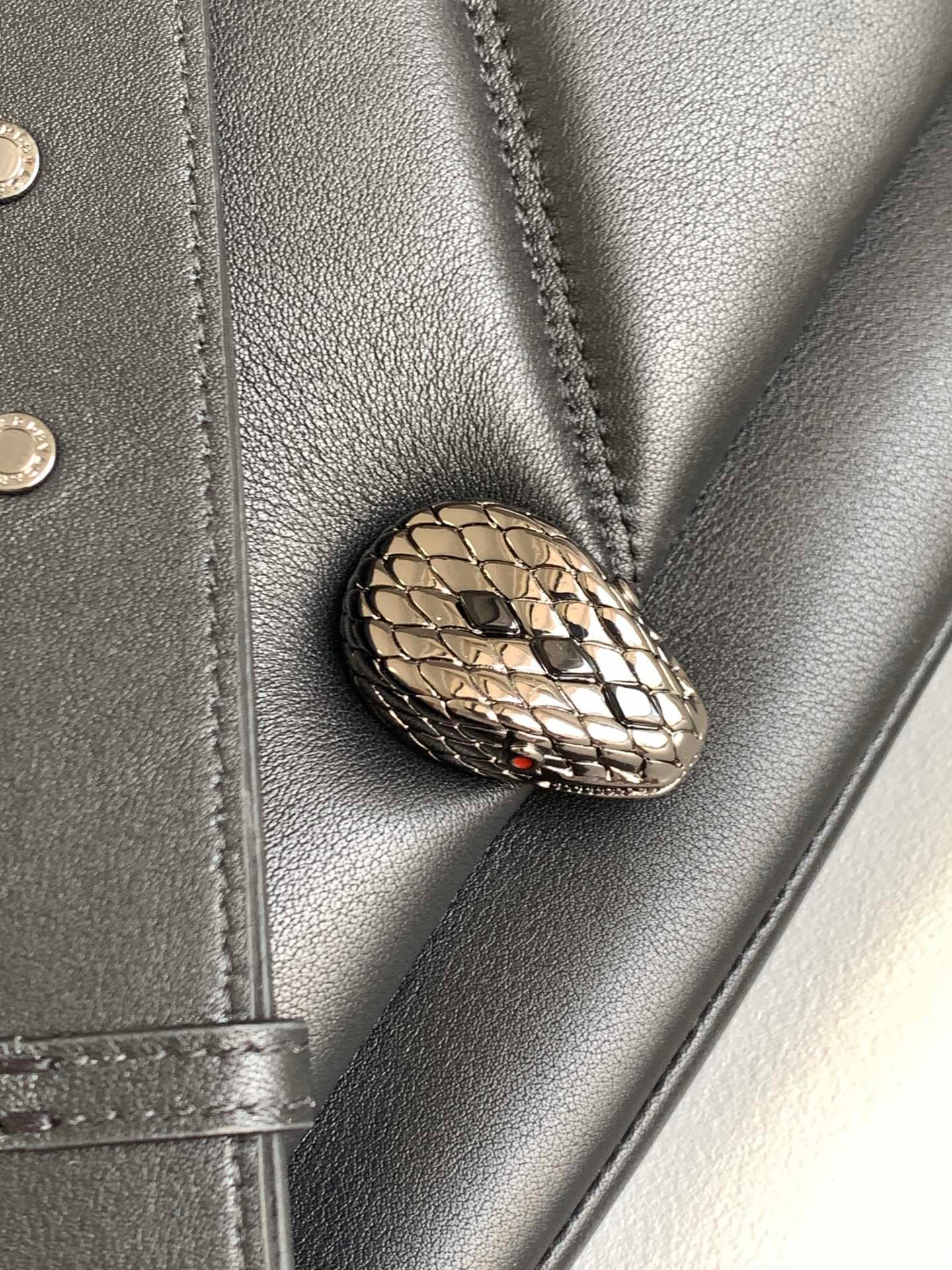 i1637384433_4509_3-1