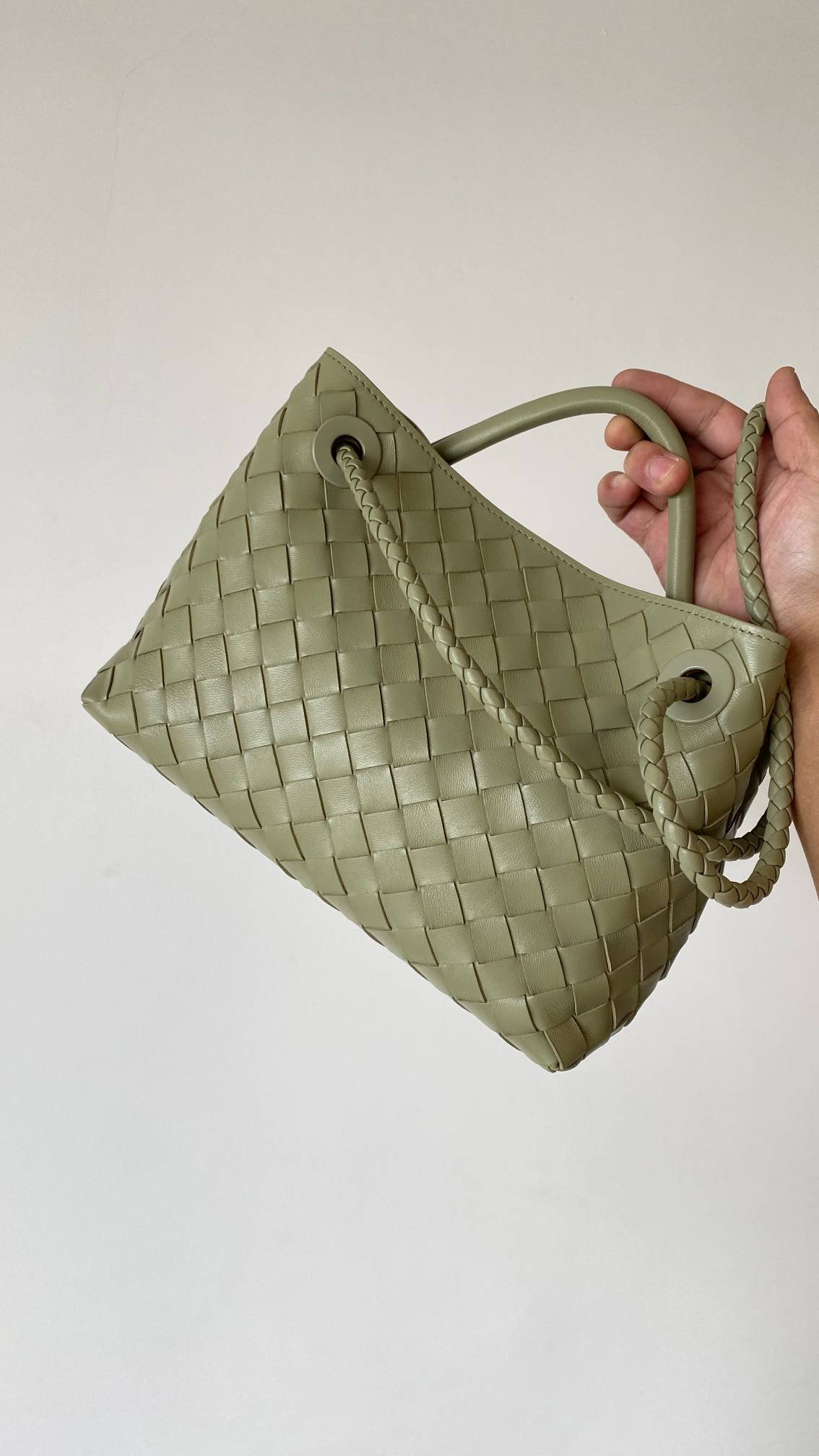 i1683008505_4327_1-1