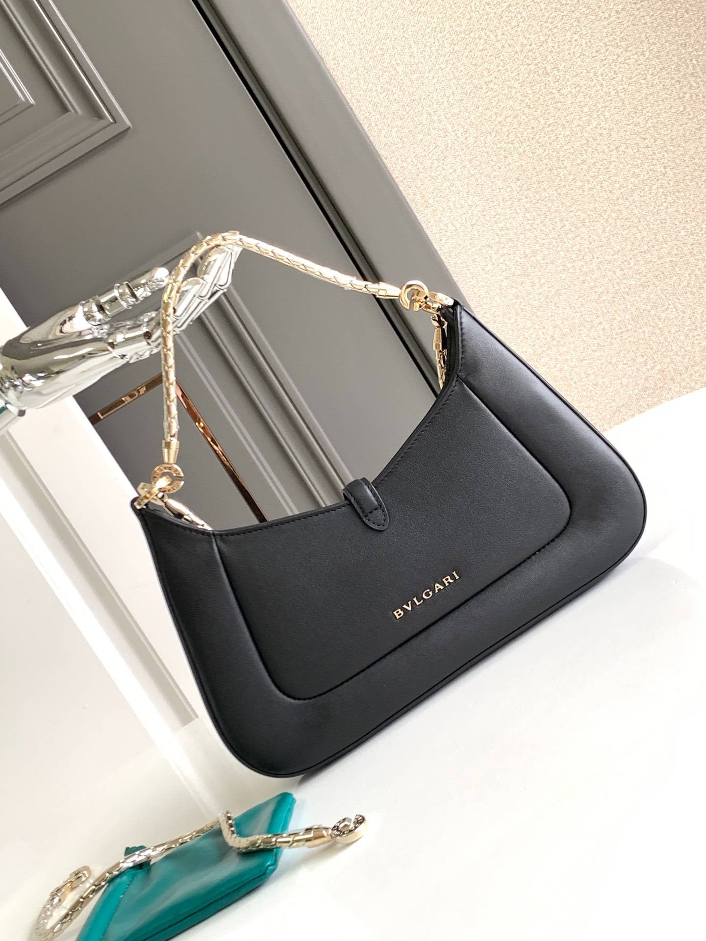 i1683883534_5527_2-1 i1683883534_5527_2-1