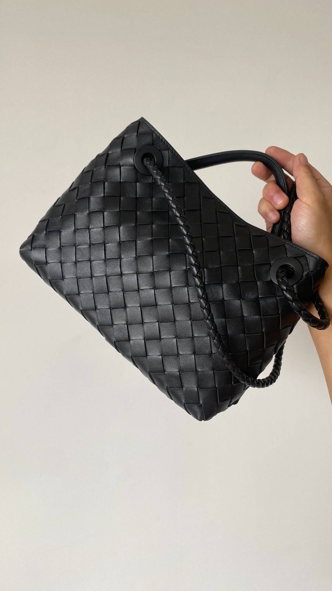 i1686711635_8325_2-1 i1686711635_8325_2-1