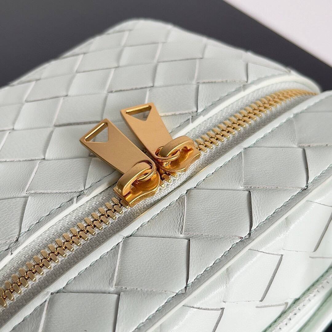 i1690005863_7308_2-1